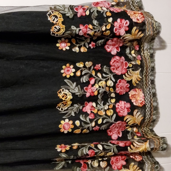 Magic  floral layered skirt - Picture 3 of 5